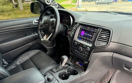Jeep Grand Cherokee, 2018 год, 9 900 000 рублей, 23 фотография
