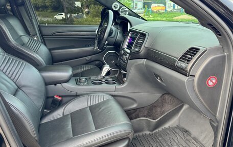 Jeep Grand Cherokee, 2018 год, 9 900 000 рублей, 22 фотография