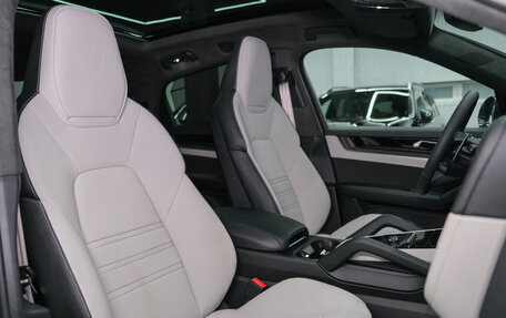 Porsche Cayenne III, 2025 год, 20 475 000 рублей, 19 фотография