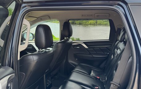 Mitsubishi Pajero Sport III рестайлинг, 2020 год, 3 150 000 рублей, 9 фотография