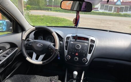 KIA cee'd I рестайлинг, 2010 год, 630 000 рублей, 5 фотография