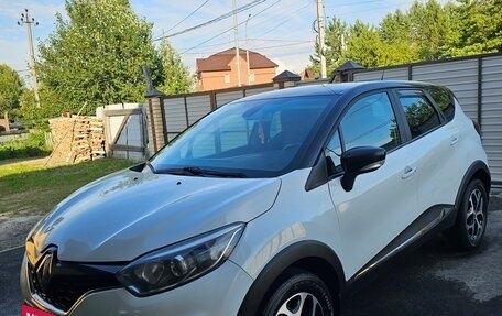 Renault Kaptur I рестайлинг, 2016 год, 999 000 рублей, 2 фотография