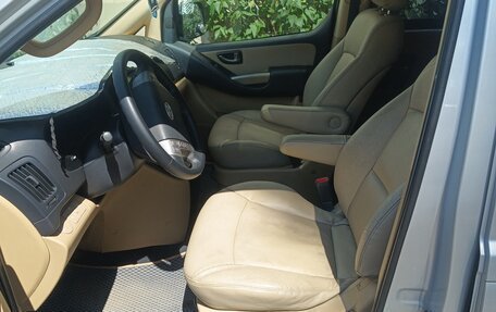 Hyundai Grand Starex Grand Starex I рестайлинг 2, 2008 год, 1 350 000 рублей, 10 фотография