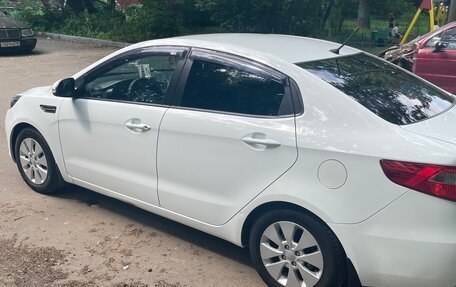 KIA Rio III рестайлинг, 2014 год, 950 000 рублей, 3 фотография