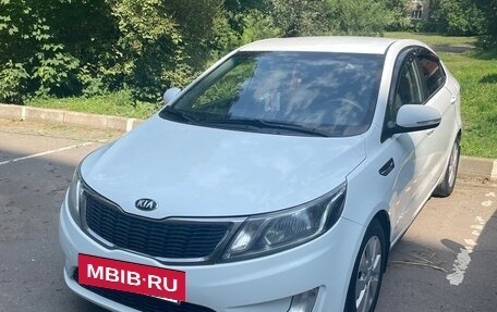 KIA Rio III рестайлинг, 2014 год, 950 000 рублей, 2 фотография