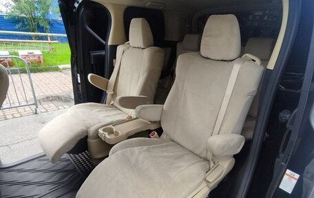 Toyota Alphard III, 2017 год, 3 300 000 рублей, 5 фотография