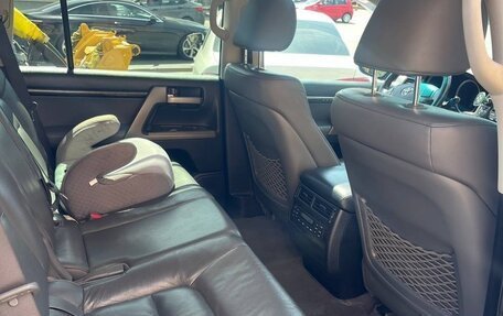 Toyota Land Cruiser 200, 2008 год, 2 200 000 рублей, 8 фотография