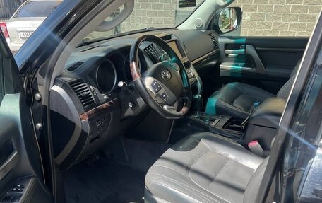 Toyota Land Cruiser 200, 2008 год, 2 200 000 рублей, 5 фотография