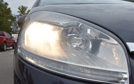 Citroen C4 Picasso II рестайлинг, 2011 год, 900 000 рублей, 12 фотография