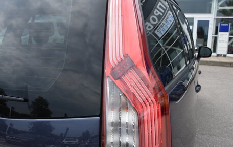 Citroen C4 Picasso II рестайлинг, 2011 год, 900 000 рублей, 15 фотография