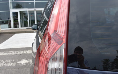 Citroen C4 Picasso II рестайлинг, 2011 год, 900 000 рублей, 14 фотография