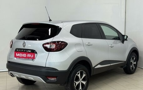 Renault Kaptur I рестайлинг, 2018 год, 1 399 000 рублей, 6 фотография
