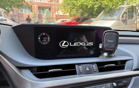 Lexus ES VII, 2020 год, 4 100 000 рублей, 12 фотография