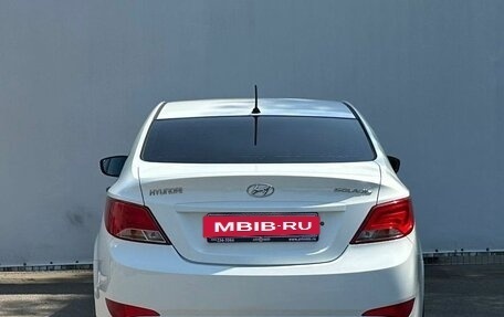 Hyundai Solaris II рестайлинг, 2015 год, 880 000 рублей, 6 фотография
