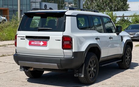 Toyota Land Cruiser Prado, 2024 год, 9 850 000 рублей, 5 фотография
