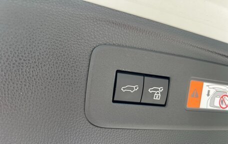Toyota Land Cruiser Prado, 2024 год, 9 850 000 рублей, 25 фотография