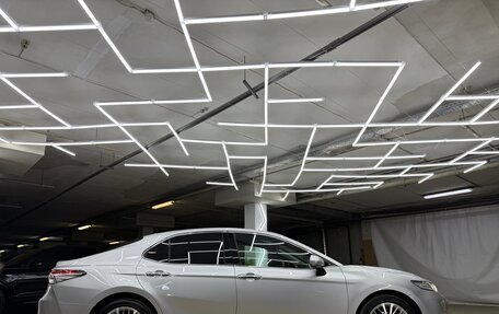 Toyota Camry, 2019 год, 2 900 000 рублей, 9 фотография