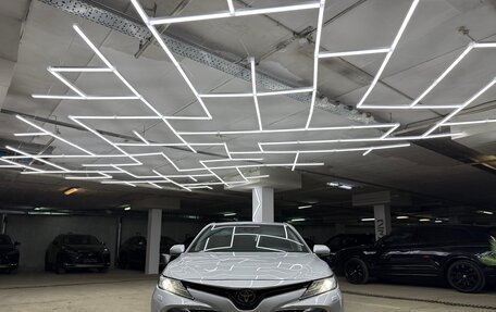 Toyota Camry, 2019 год, 2 900 000 рублей, 7 фотография