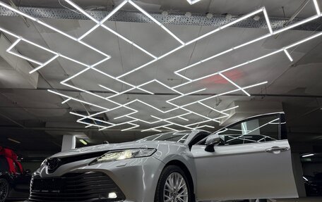 Toyota Camry, 2019 год, 2 900 000 рублей, 13 фотография