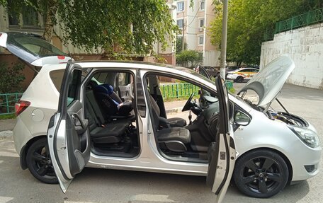 Opel Meriva, 2014 год, 980 000 рублей, 2 фотография