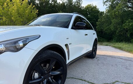 Infiniti QX70, 2014 год, 2 250 000 рублей, 6 фотография