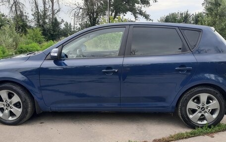 KIA cee'd I рестайлинг, 2010 год, 870 000 рублей, 3 фотография