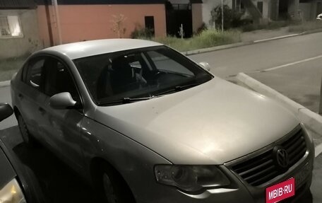 Volkswagen Passat B7, 2010 год, 870 000 рублей, 1 фотография