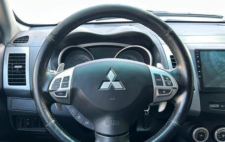 Mitsubishi Outlander III рестайлинг 3, 2008 год, 970 000 рублей, 12 фотография