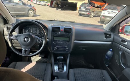 Volkswagen Jetta VI, 2010 год, 680 000 рублей, 16 фотография