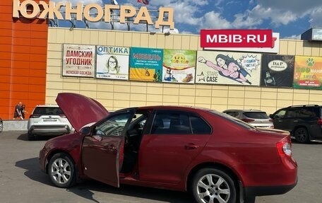Volkswagen Jetta VI, 2010 год, 680 000 рублей, 15 фотография
