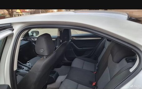 Skoda Octavia, 2016 год, 900 000 рублей, 11 фотография