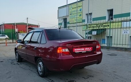 Daewoo Nexia I рестайлинг, 2012 год, 320 000 рублей, 10 фотография