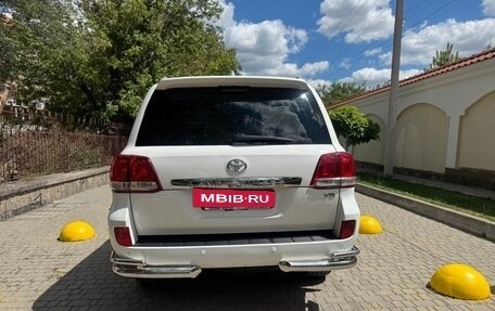 Toyota Land Cruiser 200, 2011 год, 3 675 000 рублей, 8 фотография
