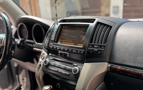 Toyota Land Cruiser 200, 2011 год, 3 675 000 рублей, 22 фотография