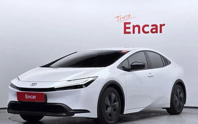 Toyota Prius IV XW50, 2024 год, 3 970 000 рублей, 1 фотография