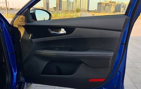 KIA Cerato IV, 2022 год, 2 690 000 рублей, 9 фотография