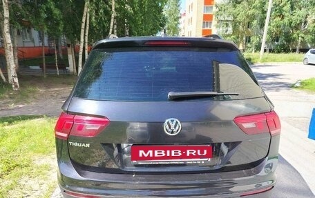 Volkswagen Tiguan II, 2019 год, 1 590 633 рублей, 5 фотография
