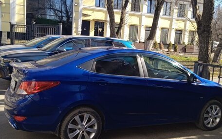 Hyundai Solaris II рестайлинг, 2012 год, 665 000 рублей, 4 фотография