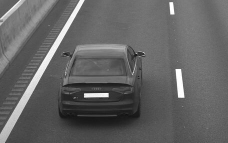 Audi A4, 2013 год, 2 100 000 рублей, 11 фотография