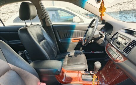Toyota Camry V40, 2004 год, 850 000 рублей, 4 фотография