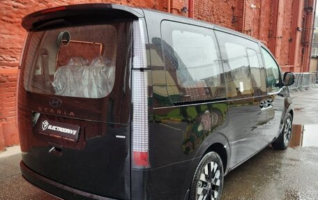 Hyundai Staria, 2025 год, 7 590 000 рублей, 4 фотография