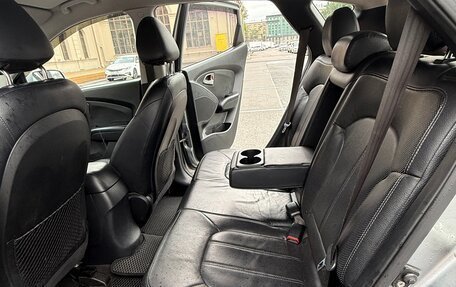 Hyundai Tucson III, 2011 год, 1 550 000 рублей, 7 фотография