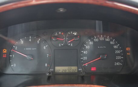Hyundai Sonata IV рестайлинг, 2004 год, 179 000 рублей, 15 фотография