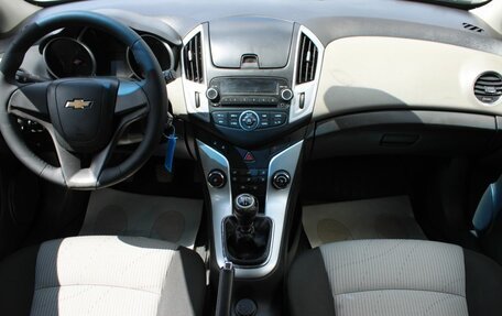 Chevrolet Cruze II, 2013 год, 600 000 рублей, 19 фотография