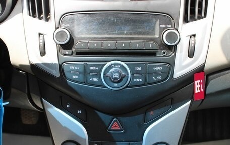 Chevrolet Cruze II, 2013 год, 600 000 рублей, 20 фотография