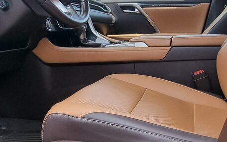 Lexus RX IV рестайлинг, 2018 год, 4 250 000 рублей, 22 фотография