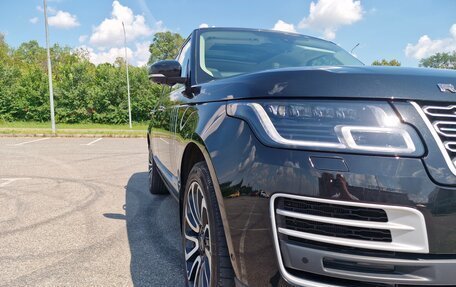 Land Rover Range Rover IV рестайлинг, 2019 год, 9 300 000 рублей, 3 фотография