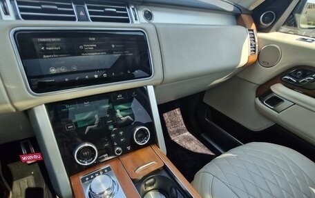 Land Rover Range Rover IV рестайлинг, 2019 год, 9 300 000 рублей, 11 фотография