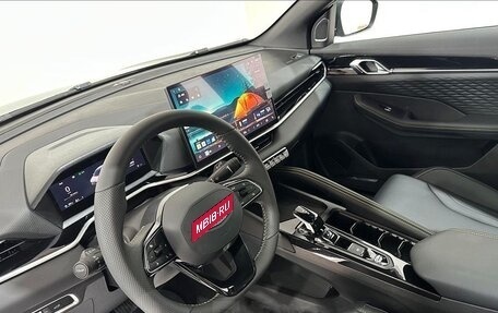 Geely Coolray I, 2025 год, 1 900 000 рублей, 5 фотография