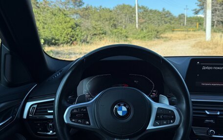 BMW 5 серия, 2019 год, 6 000 000 рублей, 9 фотография